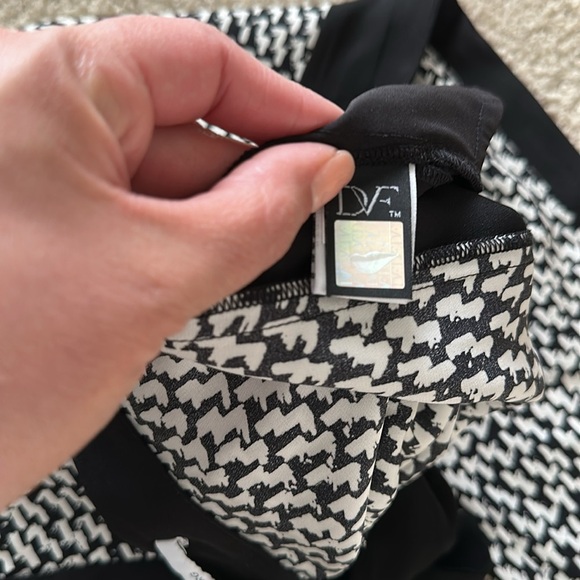 Diane Von Furstenberg Coraline Black White Patterned Pull On Silk Pants Womens 2 - Picture 7 of 13